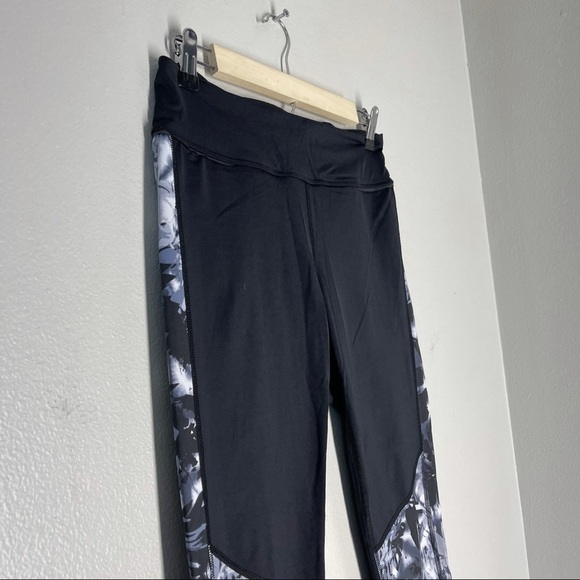ALALA Blocked Cropped Leggings Black Palm Shadow M - Picture 5 of 11